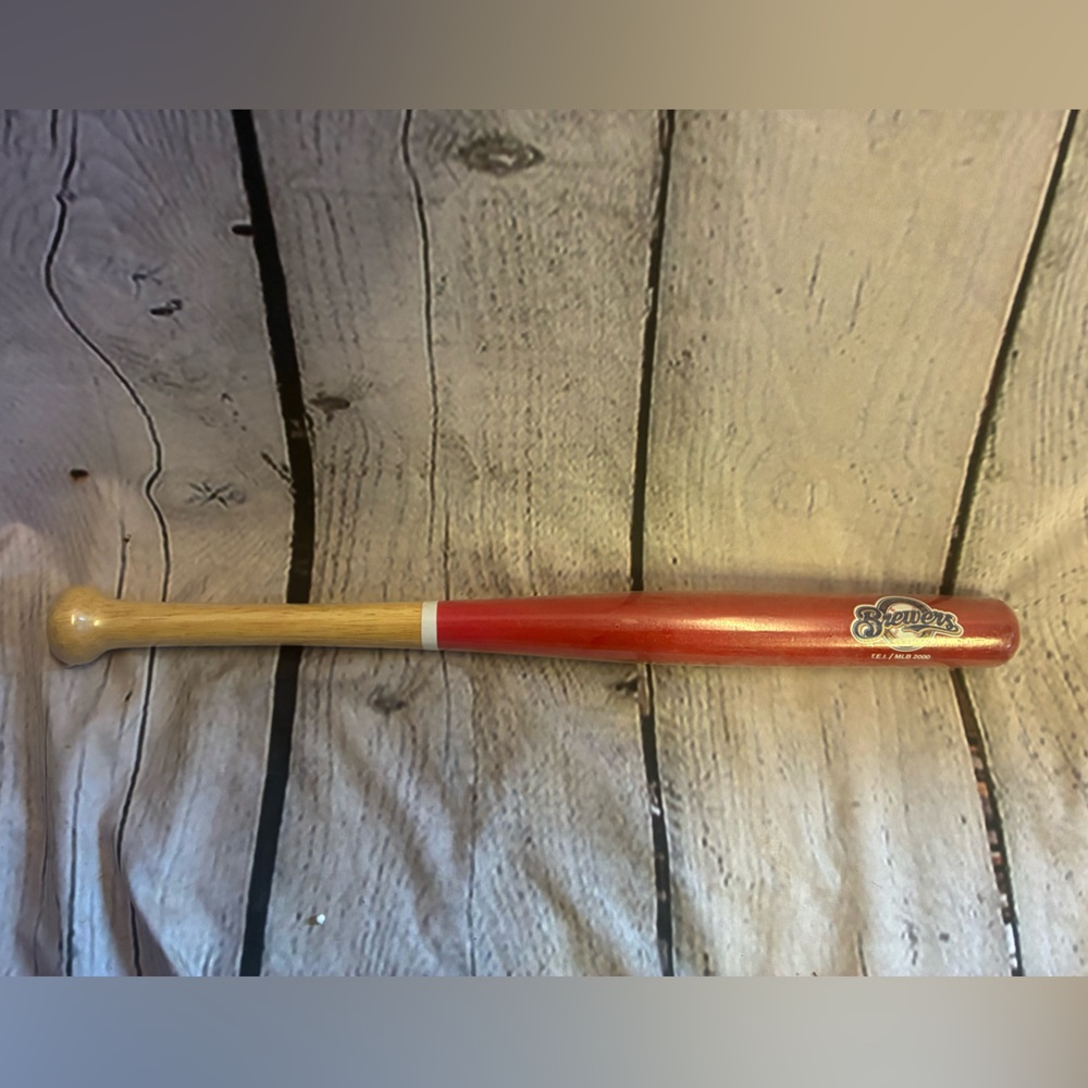 Vintage 2000 Milwaukee Brewers MLB Mini Baseball Bat Red SEALED Sports Collector